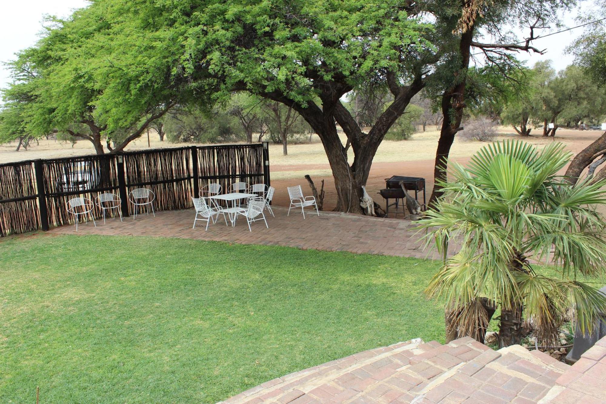 Kameelboom Lodge Vryburg Buitenkant foto